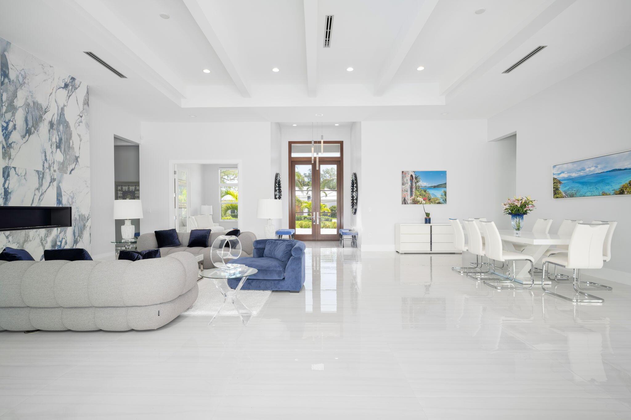 RIVERSIDE PARK - Residential