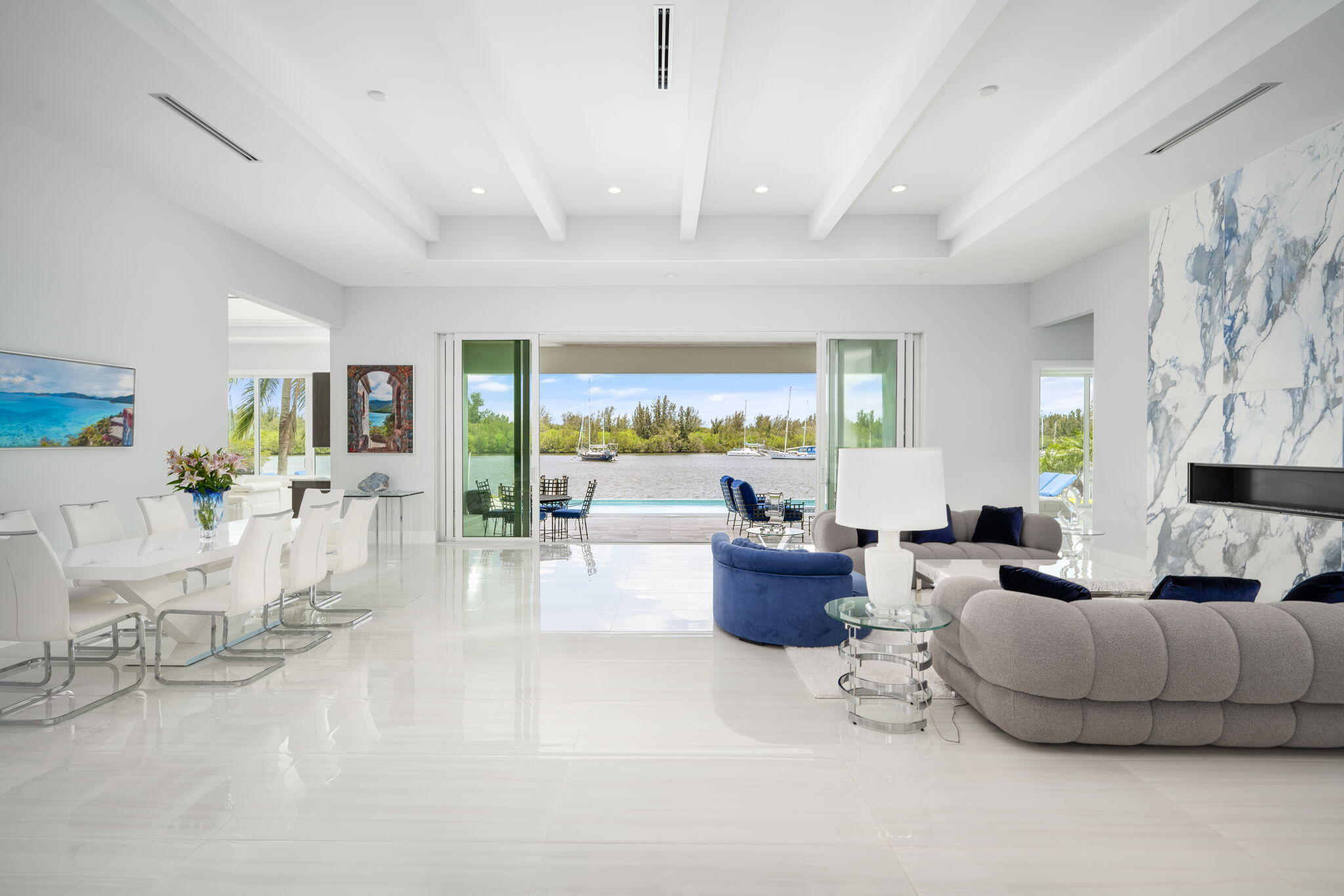 RIVERSIDE PARK - Residential