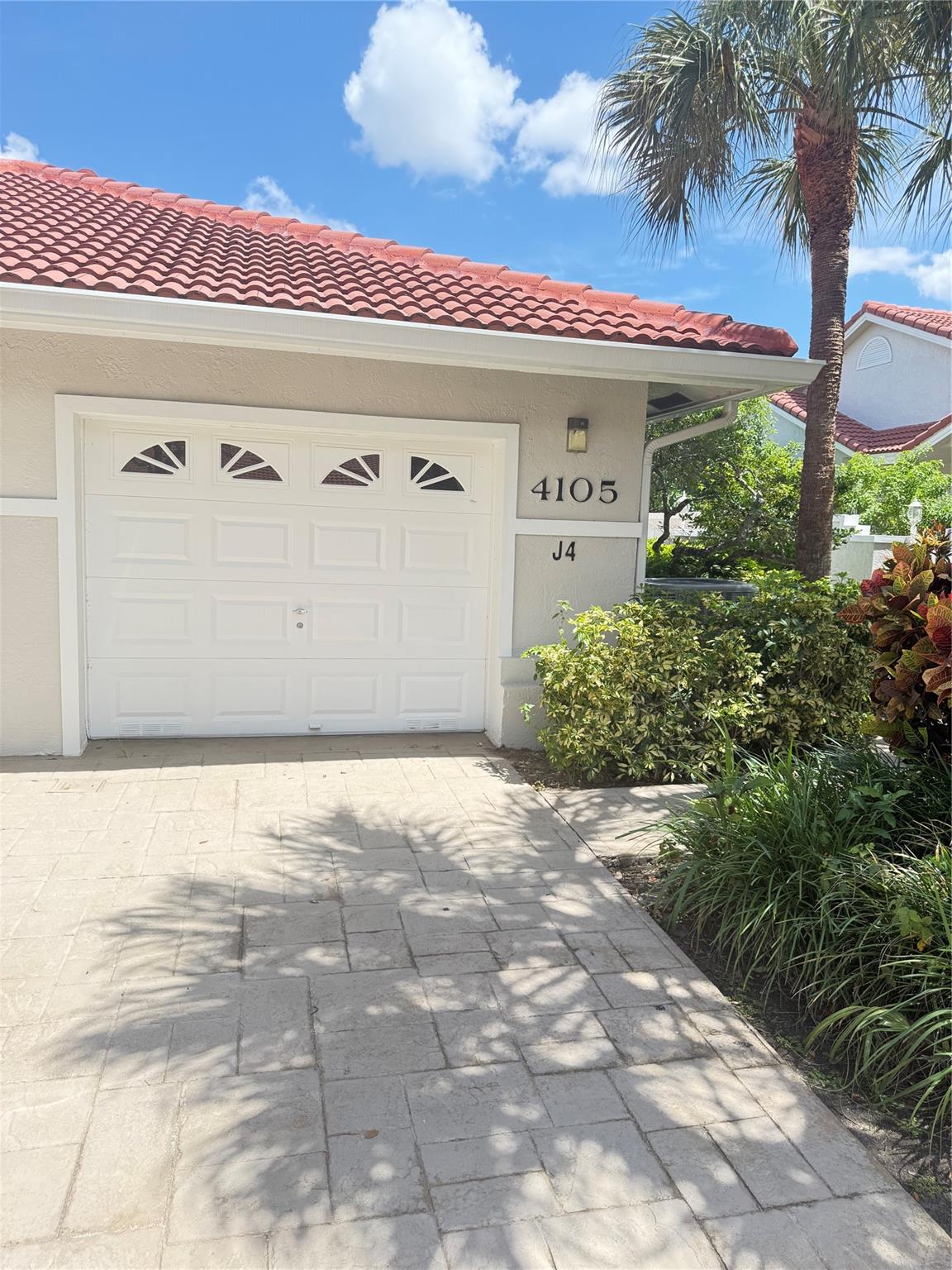 Misty Oaks At Palm-Aire C - Residential Lease