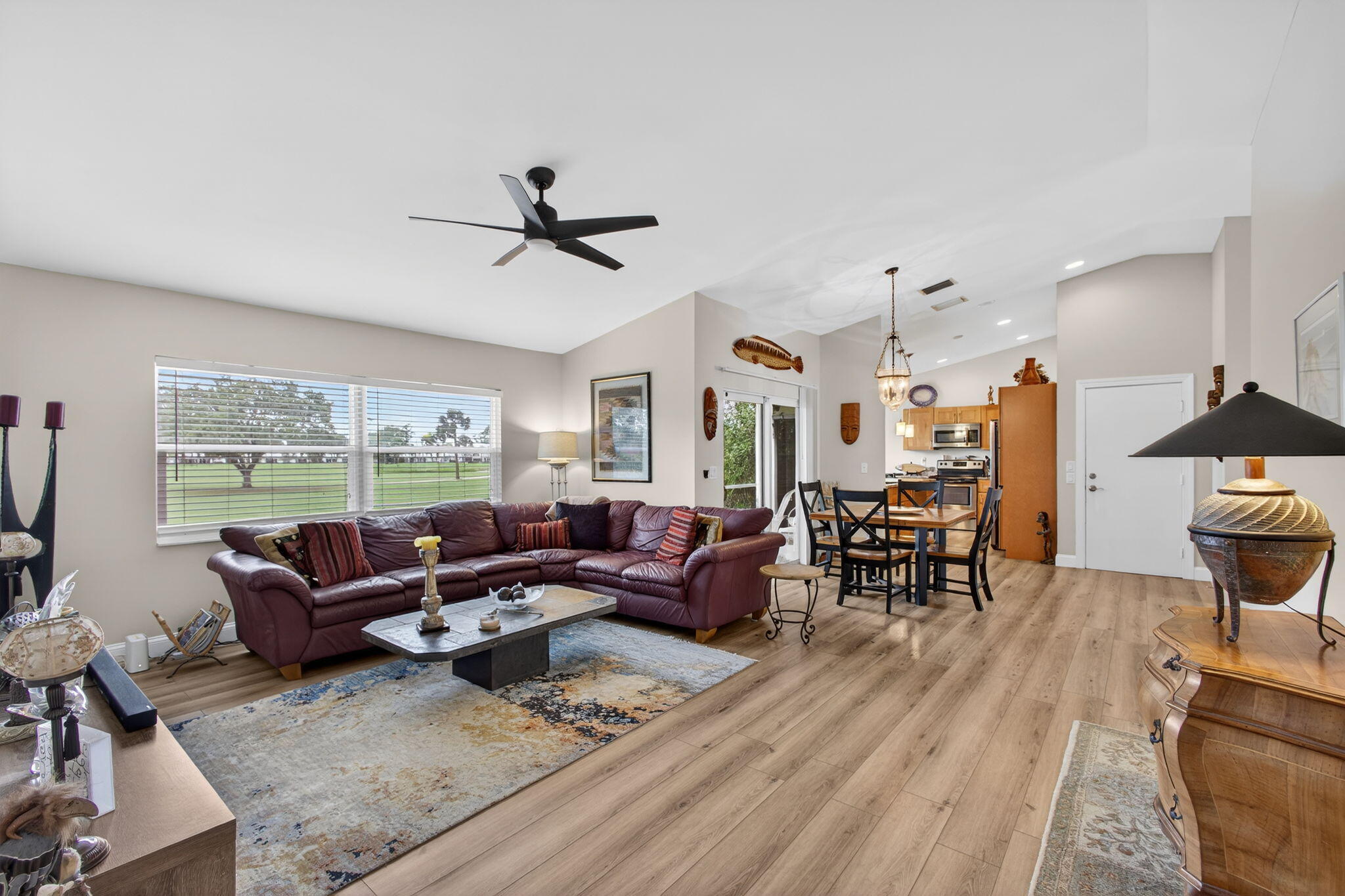 NORTH PASSAGE - Residential Lease