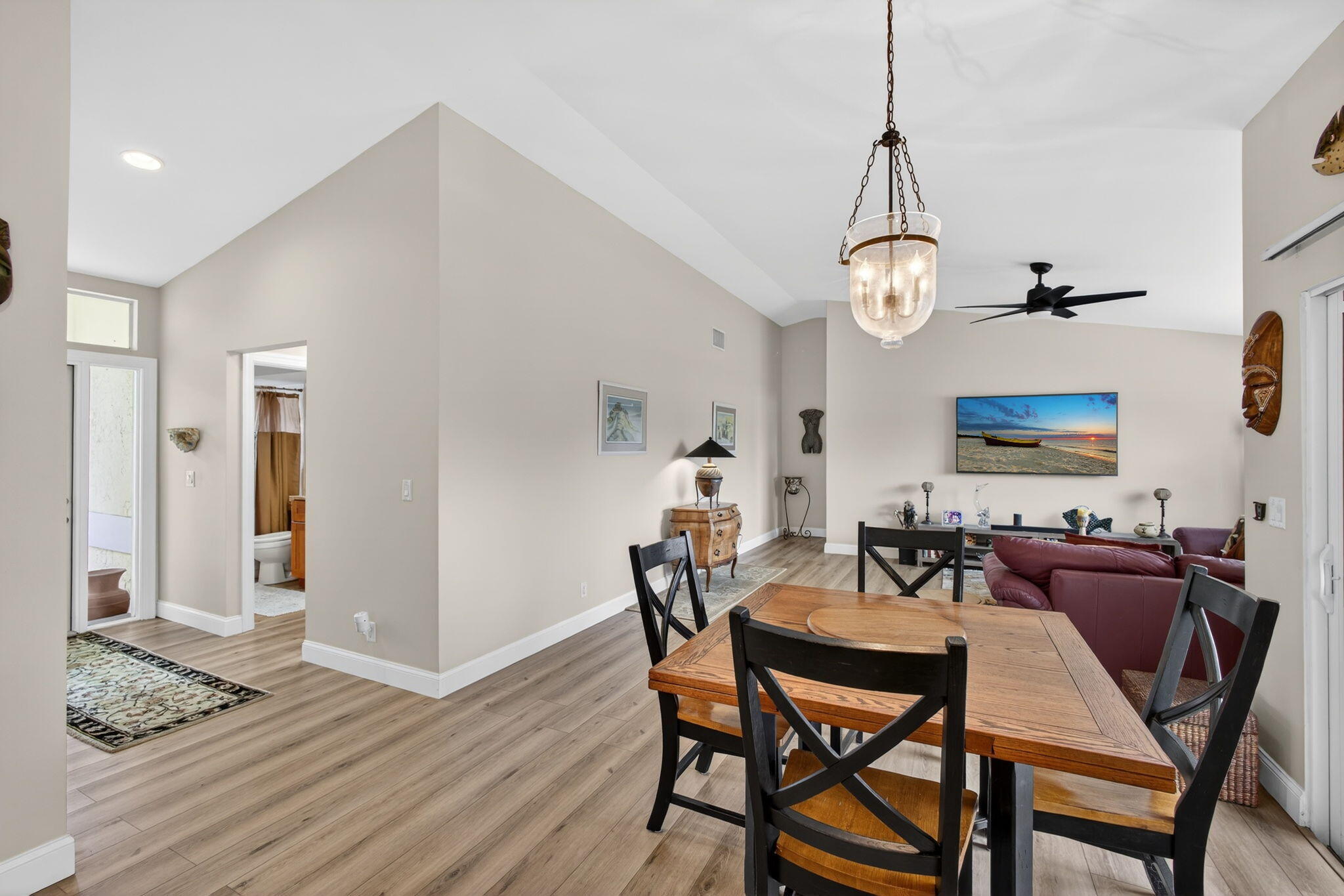 NORTH PASSAGE - Residential Lease