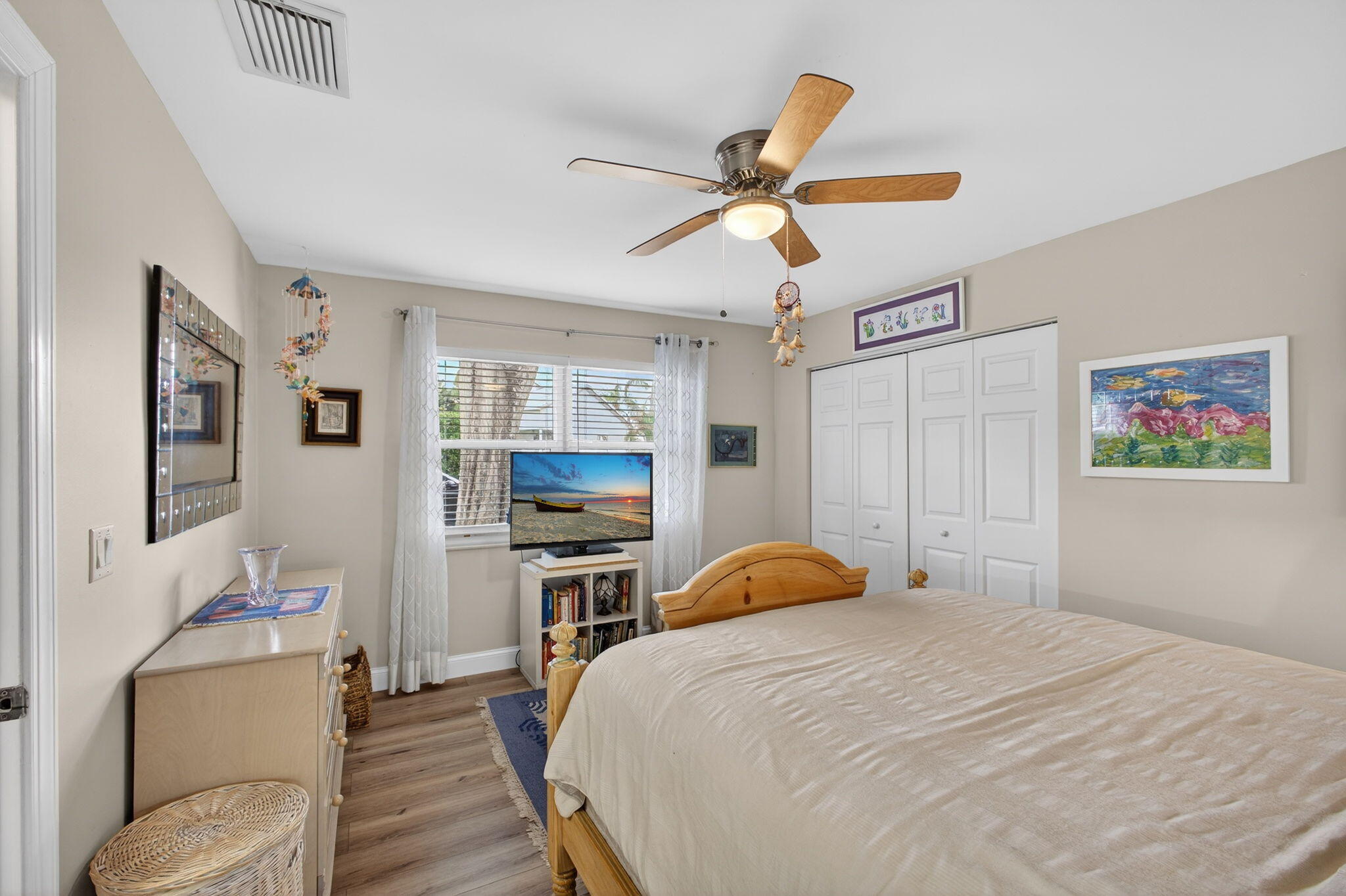 NORTH PASSAGE - Residential Lease