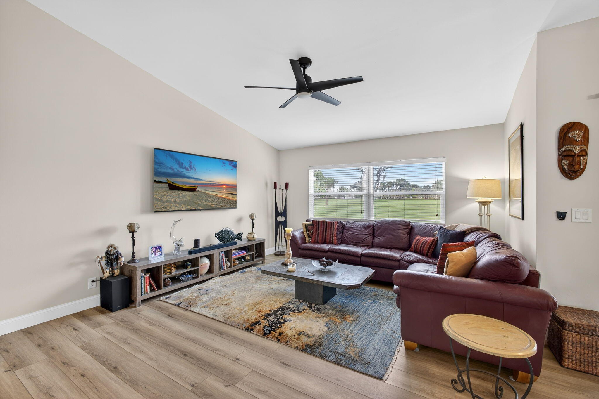 NORTH PASSAGE - Residential Lease