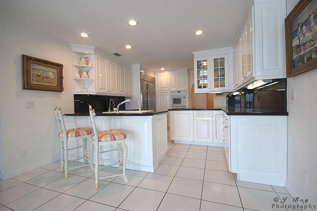 OCEAN RIDGE - Residential