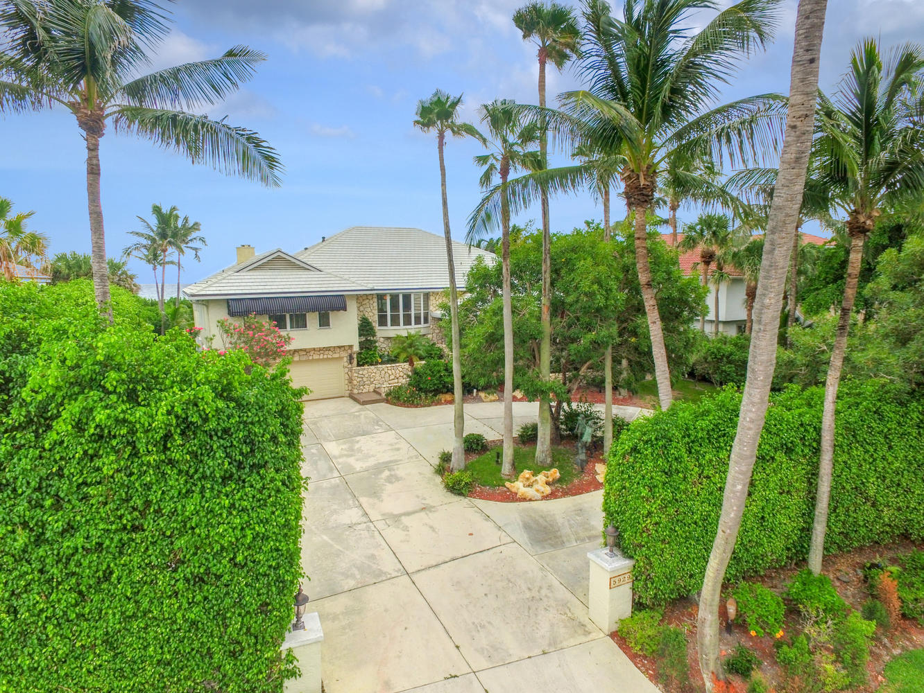 OCEAN RIDGE - Residential