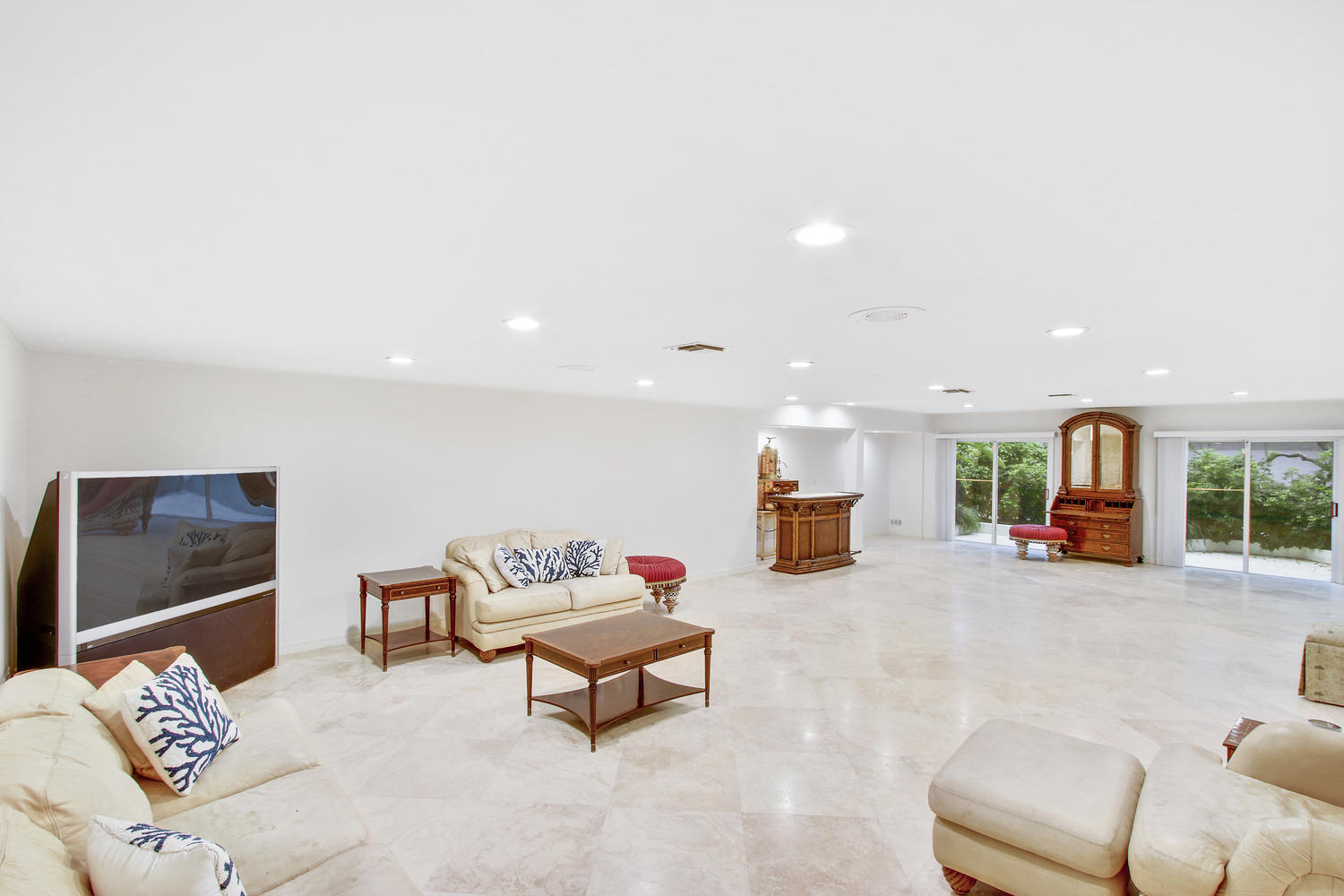 OCEAN RIDGE - Residential