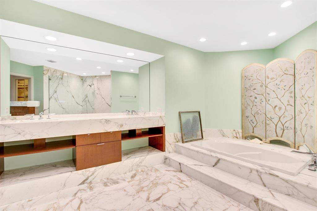 OCEAN RIDGE - Residential