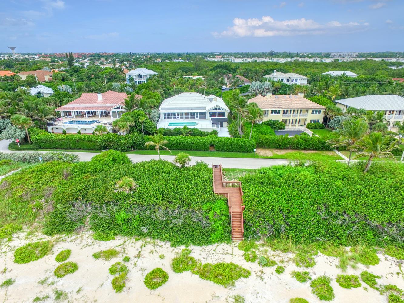 OCEAN RIDGE - Residential