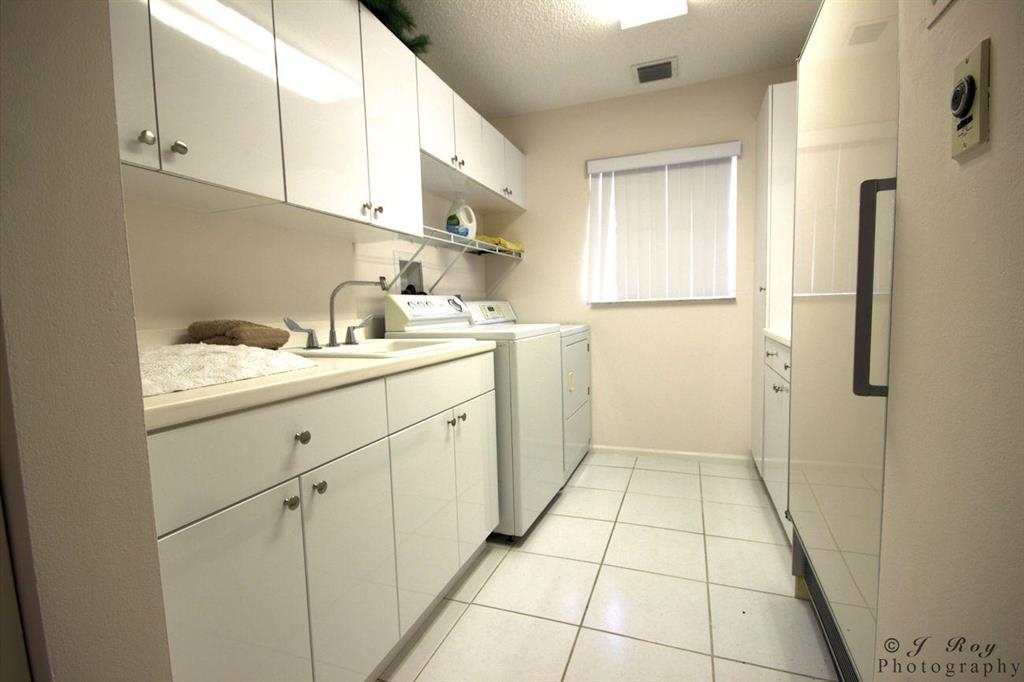 OCEAN RIDGE - Residential