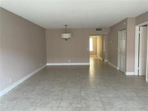 RACQUET CLUB APARTMENTS AT - Residential