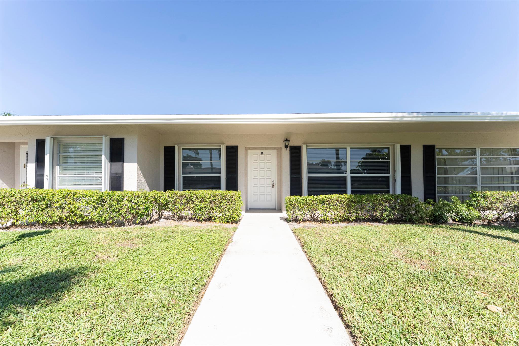 2501 Del Aire Boulevard 20-B