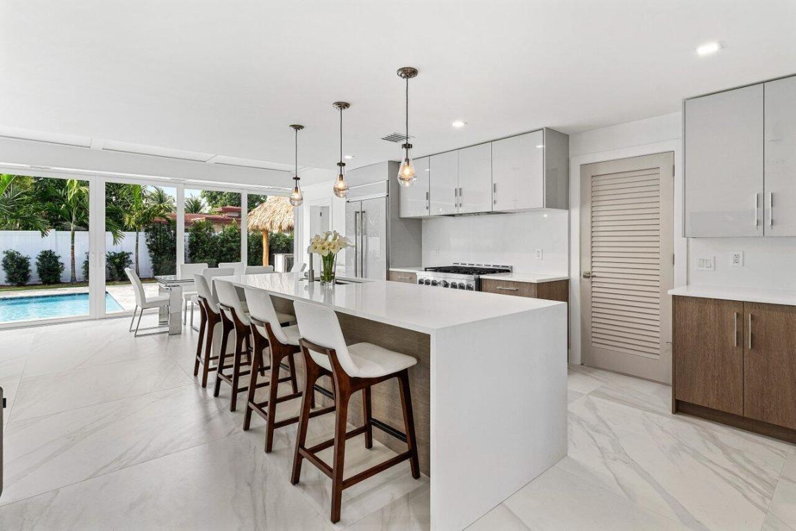 FOREST HILLS - Residential