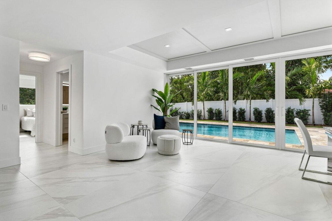 FOREST HILLS - Residential