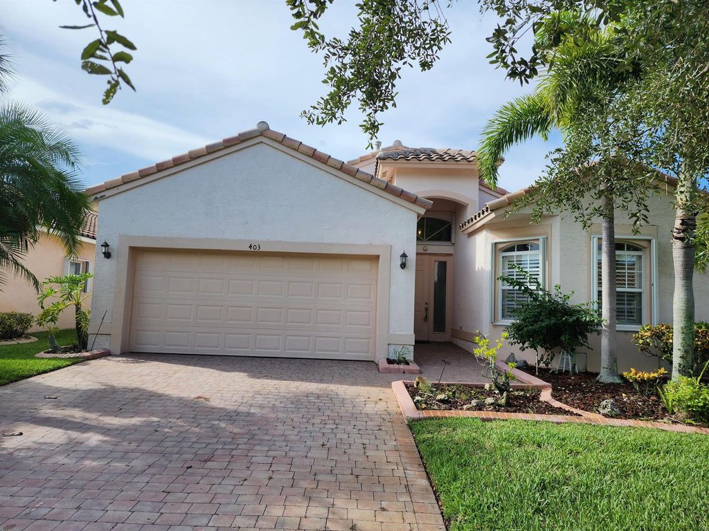 Photo of 403 NW Springview Loop, Port St Lucie, FL 34986 (MLS # R10913190)
