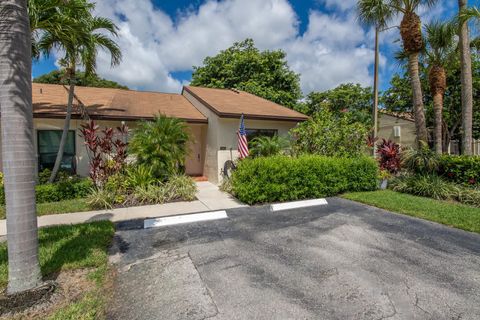 A home in Lake Worth