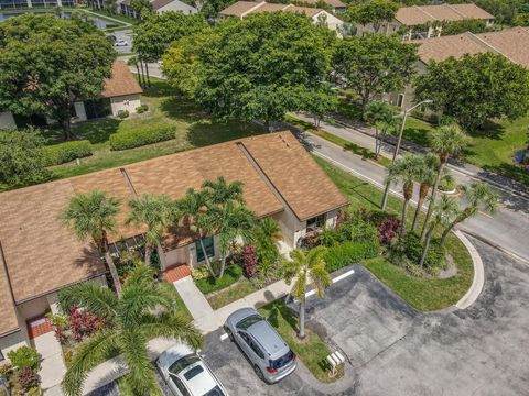 A home in Lake Worth