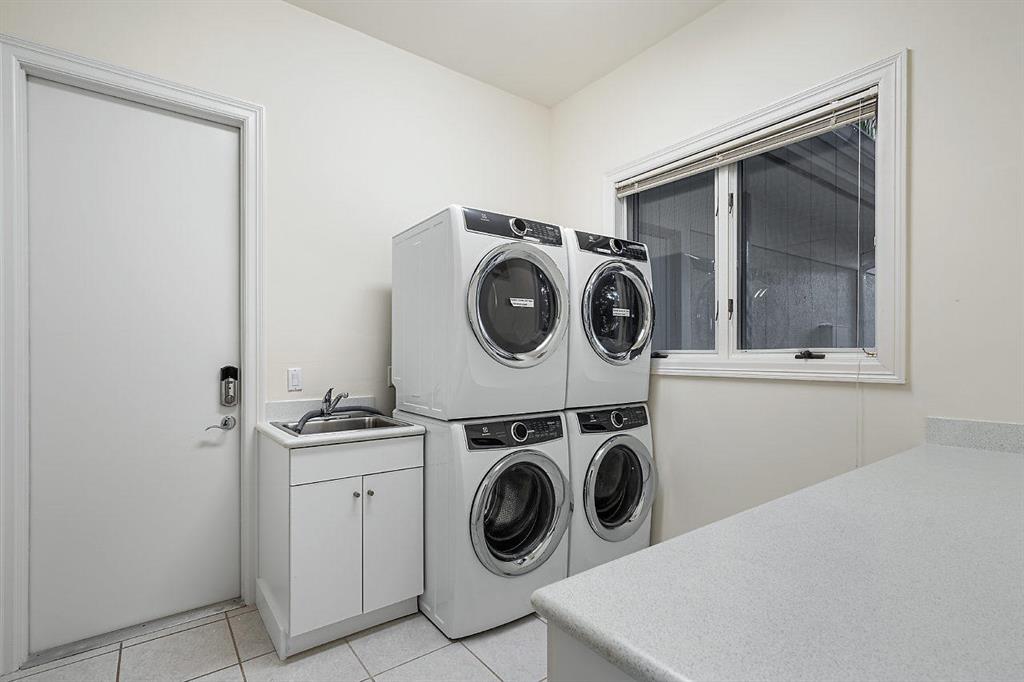 Mariners Key - Residential