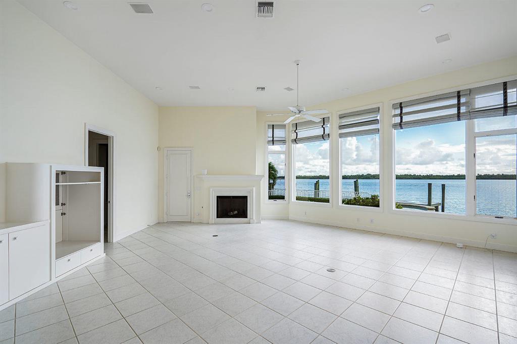 Mariners Key - Residential