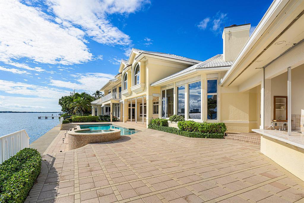 Mariners Key - Residential