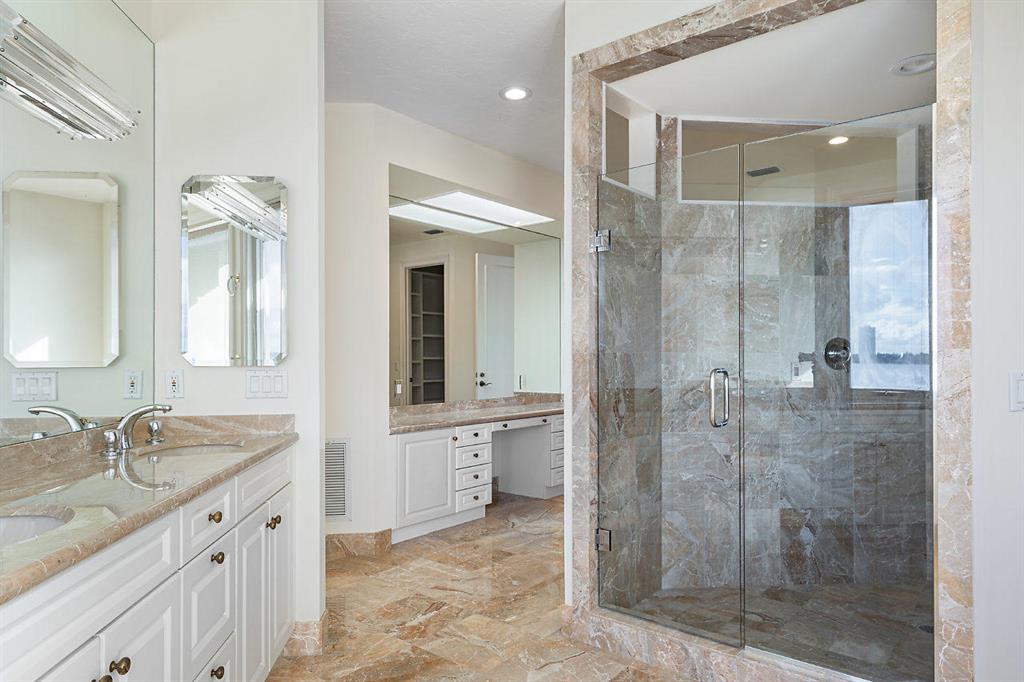 Mariners Key - Residential