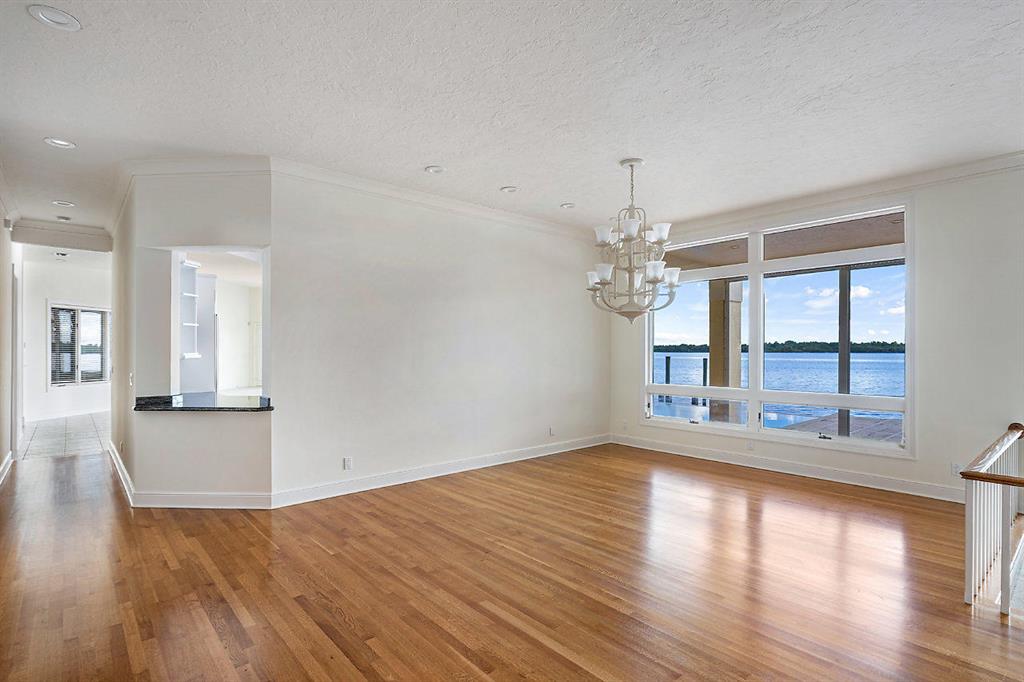 Mariners Key - Residential