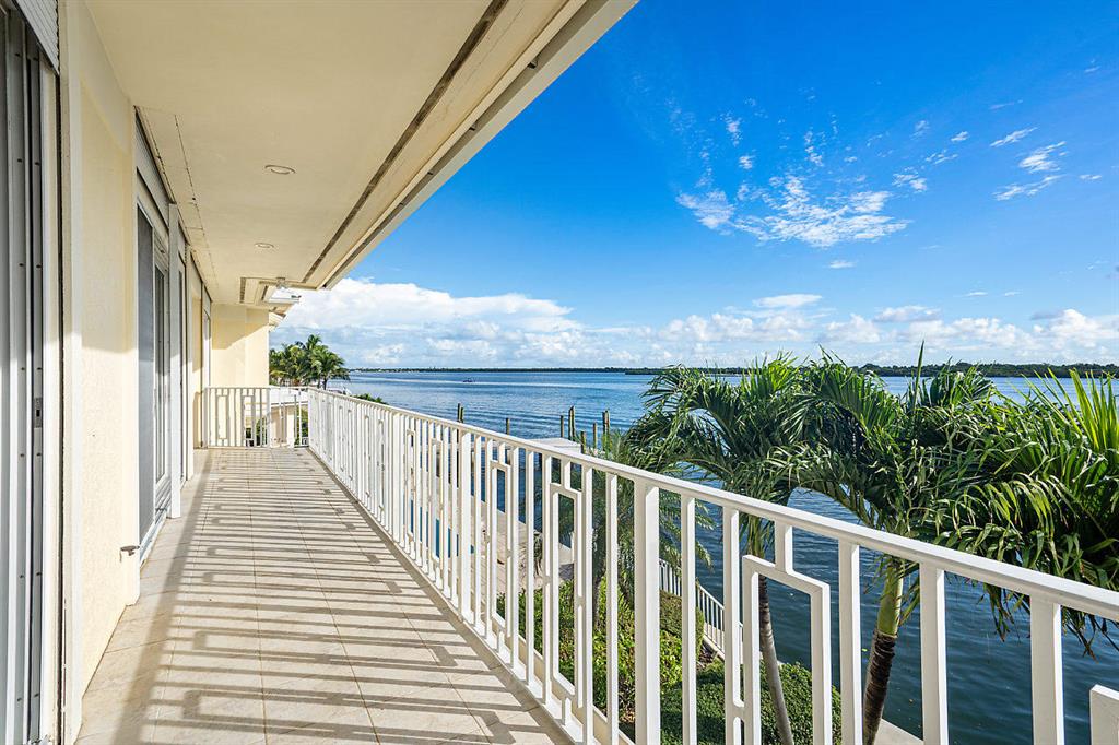 Mariners Key - Residential