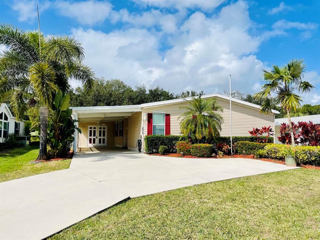 Photo of 2824 Hook Court, Port Saint Lucie, FL 34952 (MLS # R10778870)