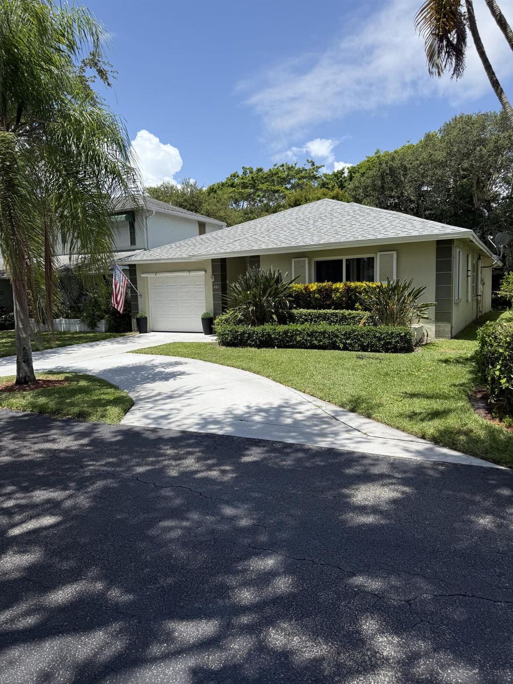 Photo of 201 Del Rio Boulevard, Boca Raton, FL 33432 (MLS # R11104793)
