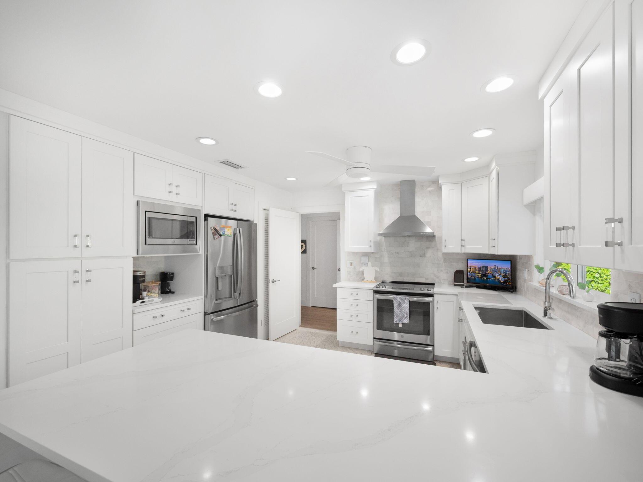 MALBO IN  JUNO BEACH - Residential Lease