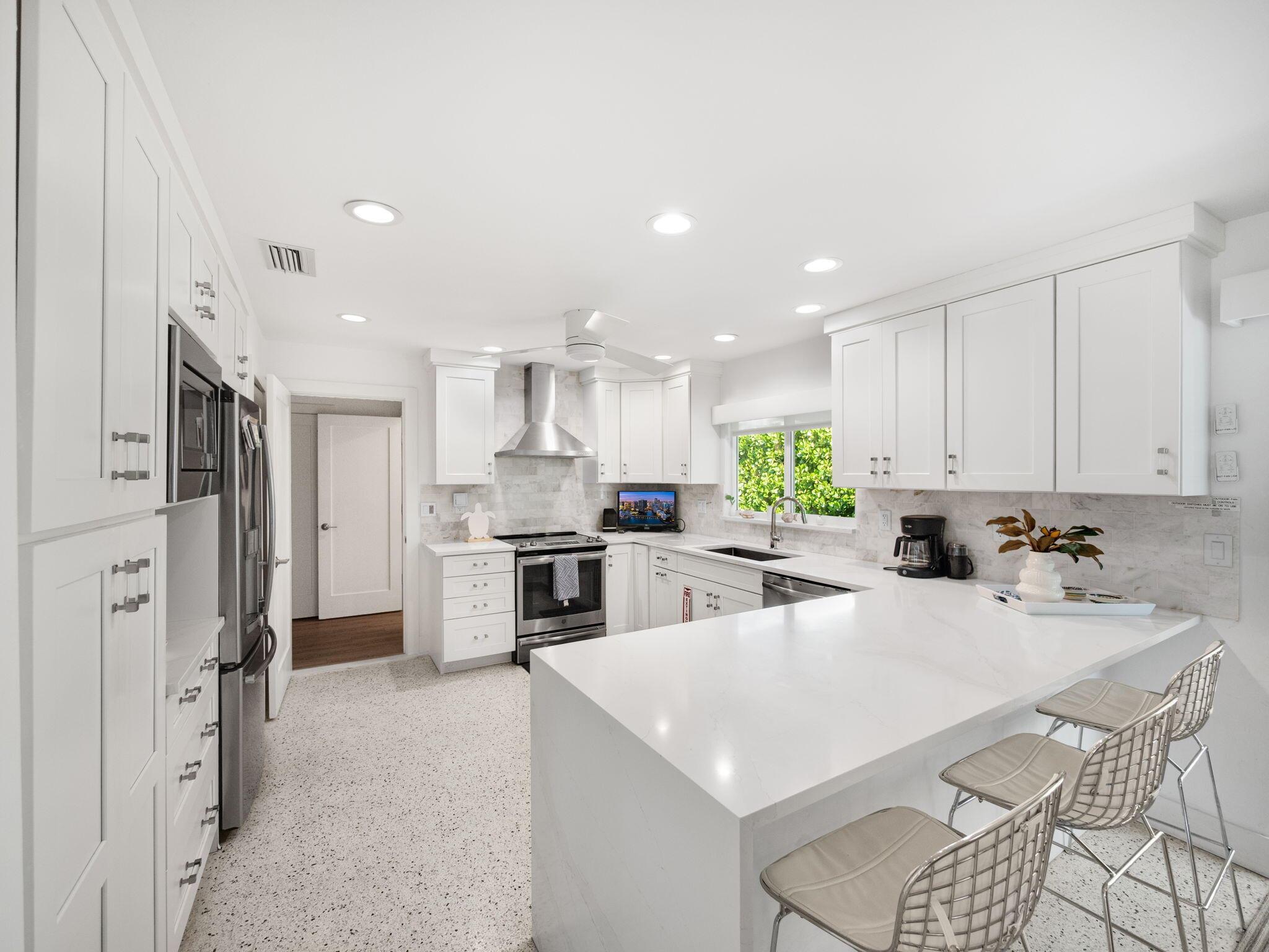 MALBO IN  JUNO BEACH - Residential Lease