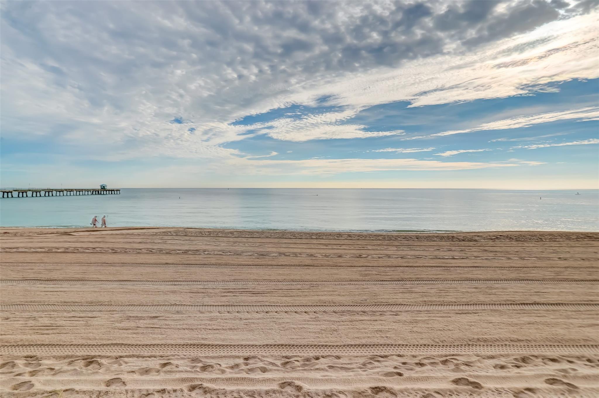 ORIANA AT LAUDERDALE - Residential