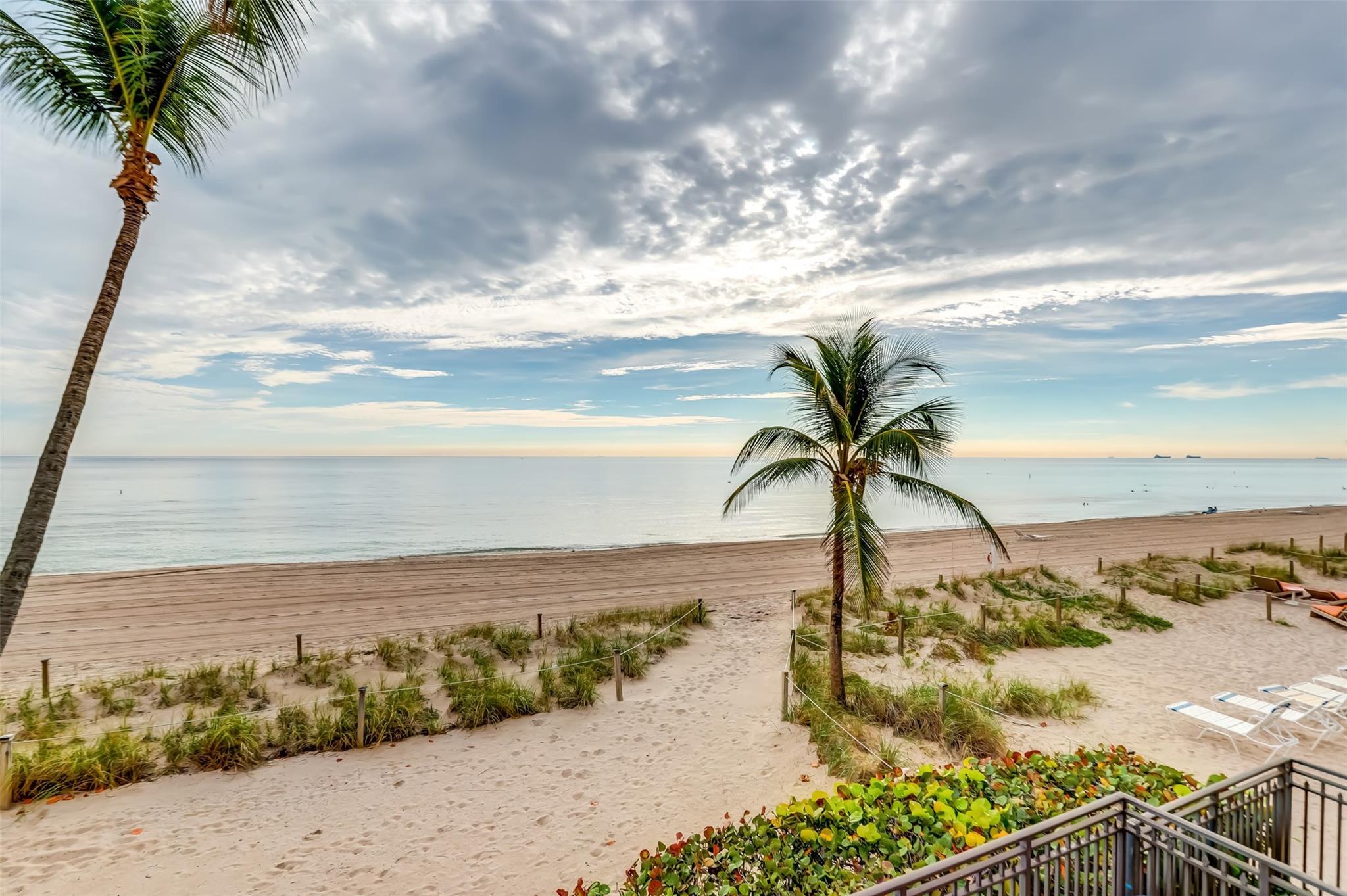 ORIANA AT LAUDERDALE - Residential