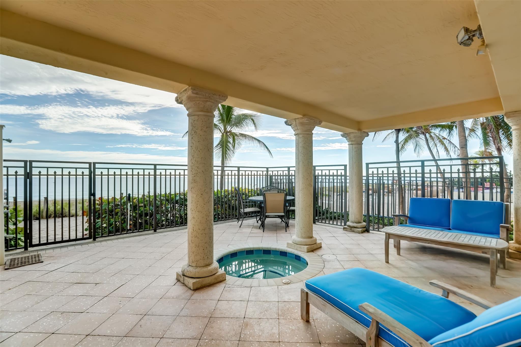 ORIANA AT LAUDERDALE - Residential