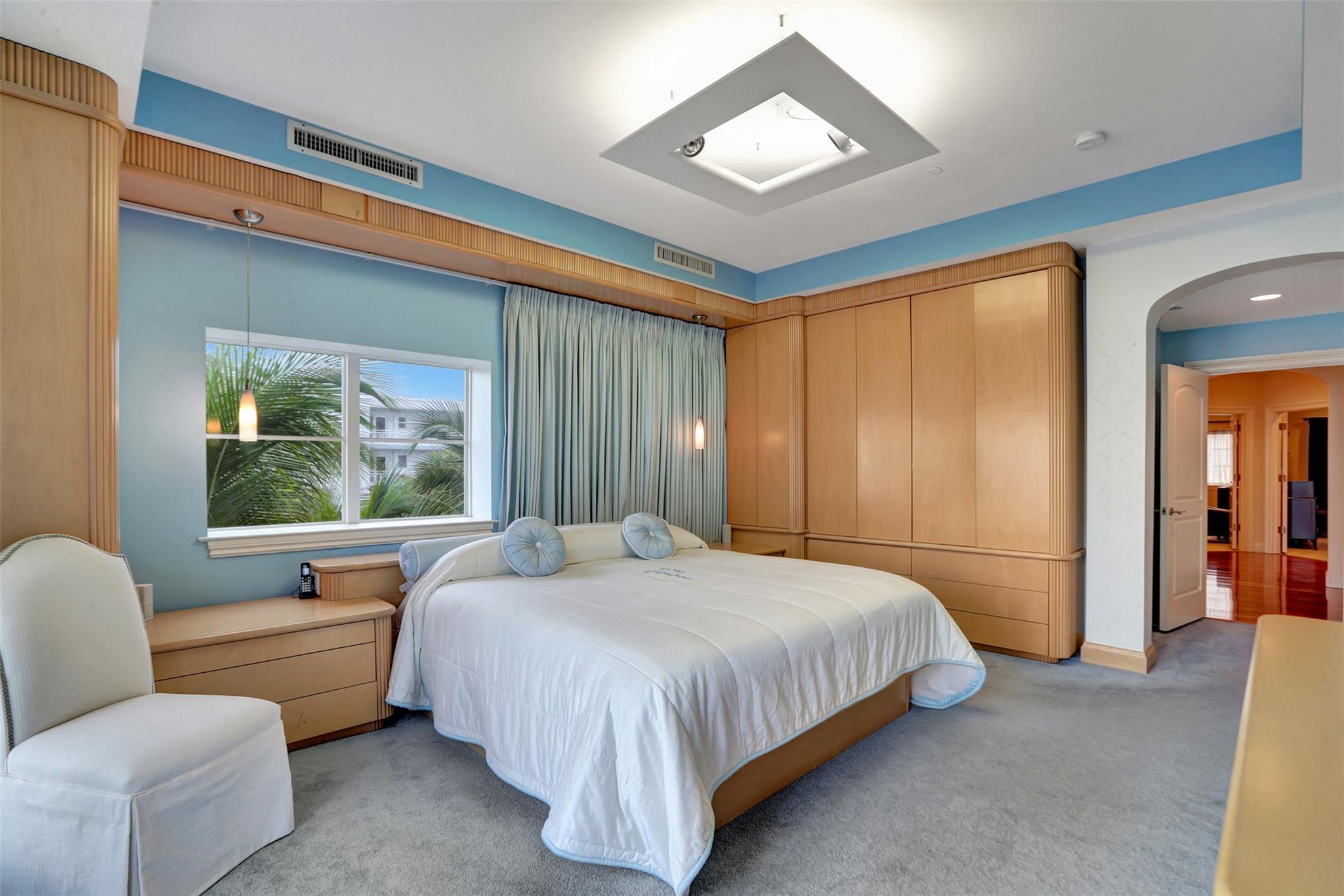 ORIANA AT LAUDERDALE - Residential