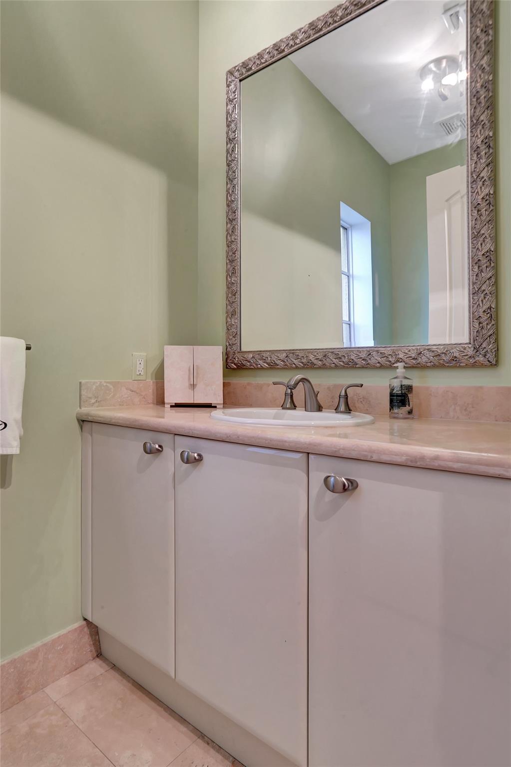 ORIANA AT LAUDERDALE - Residential