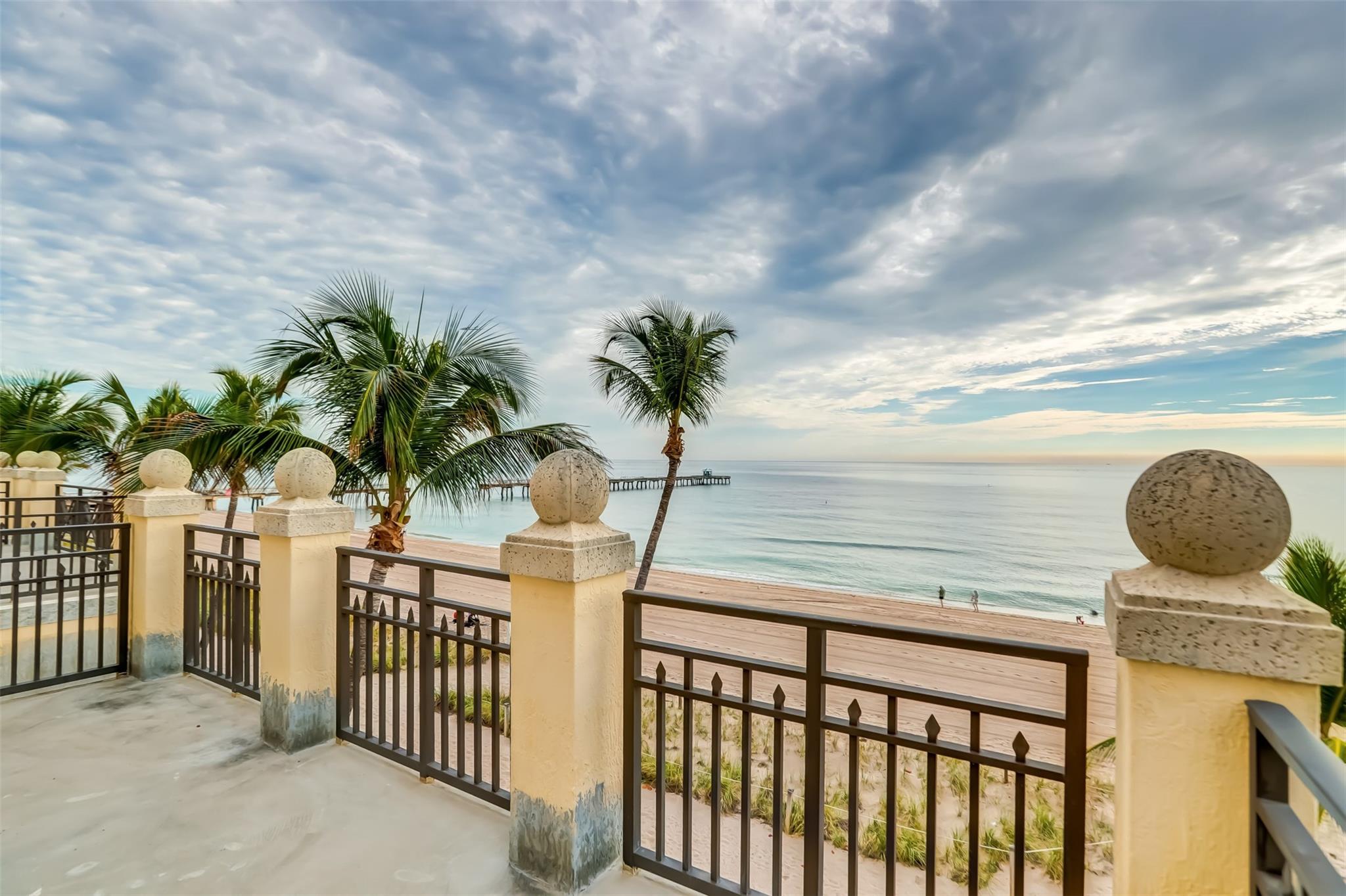 ORIANA AT LAUDERDALE - Residential