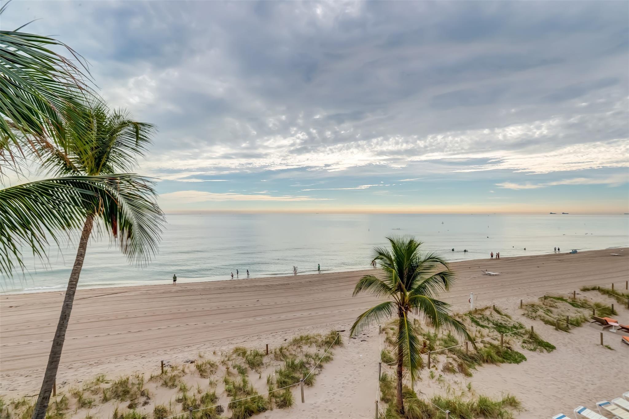 ORIANA AT LAUDERDALE - Residential