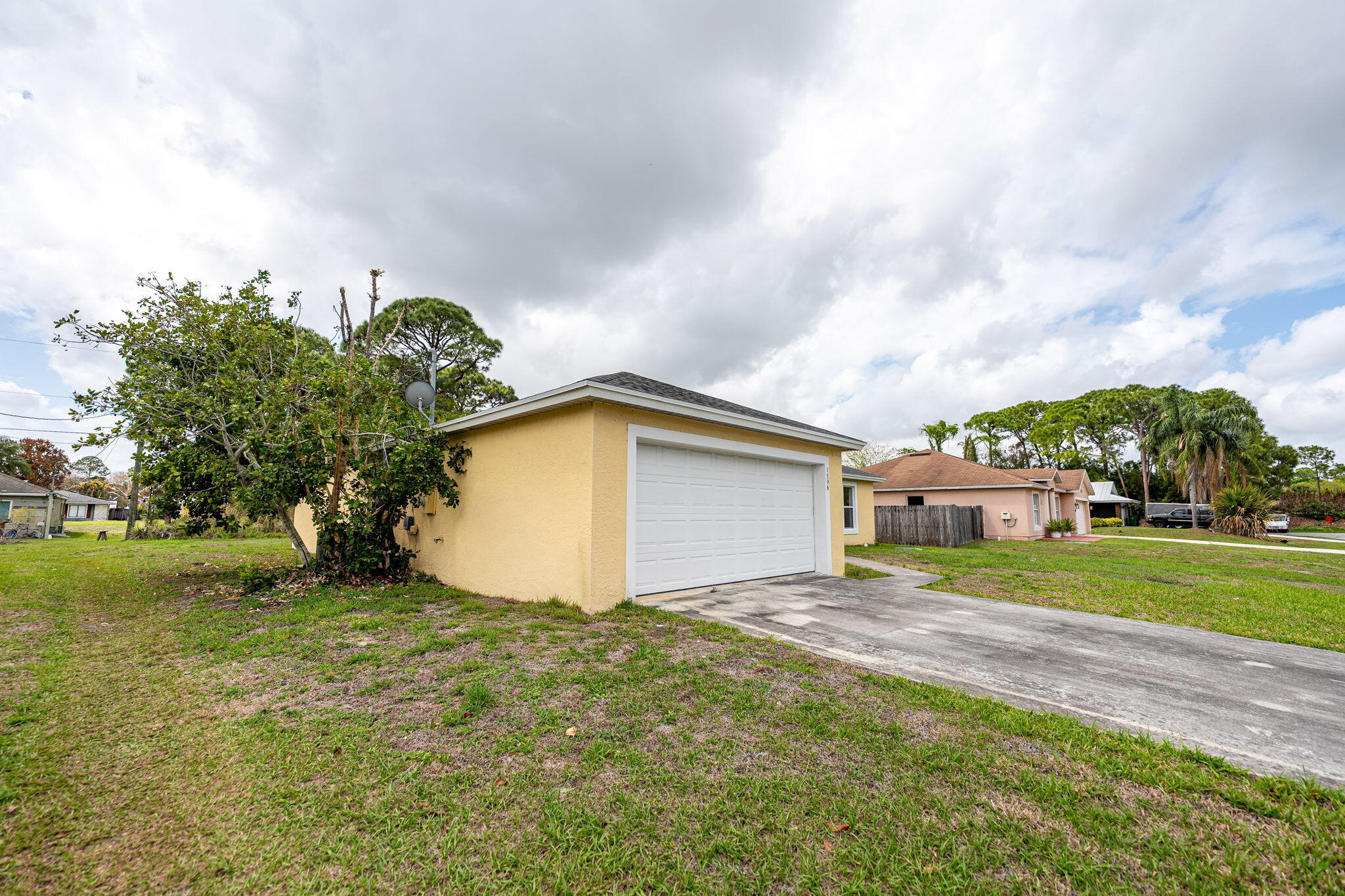 PORT ST LUCIE SECTION 2 - Residential