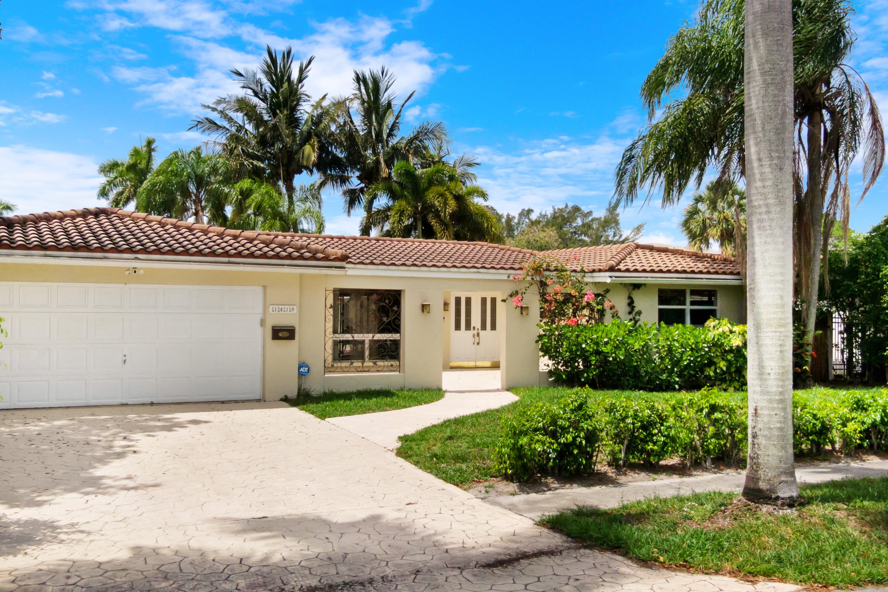 1418 NE 57th Place, Fort Lauderdale FL 33334