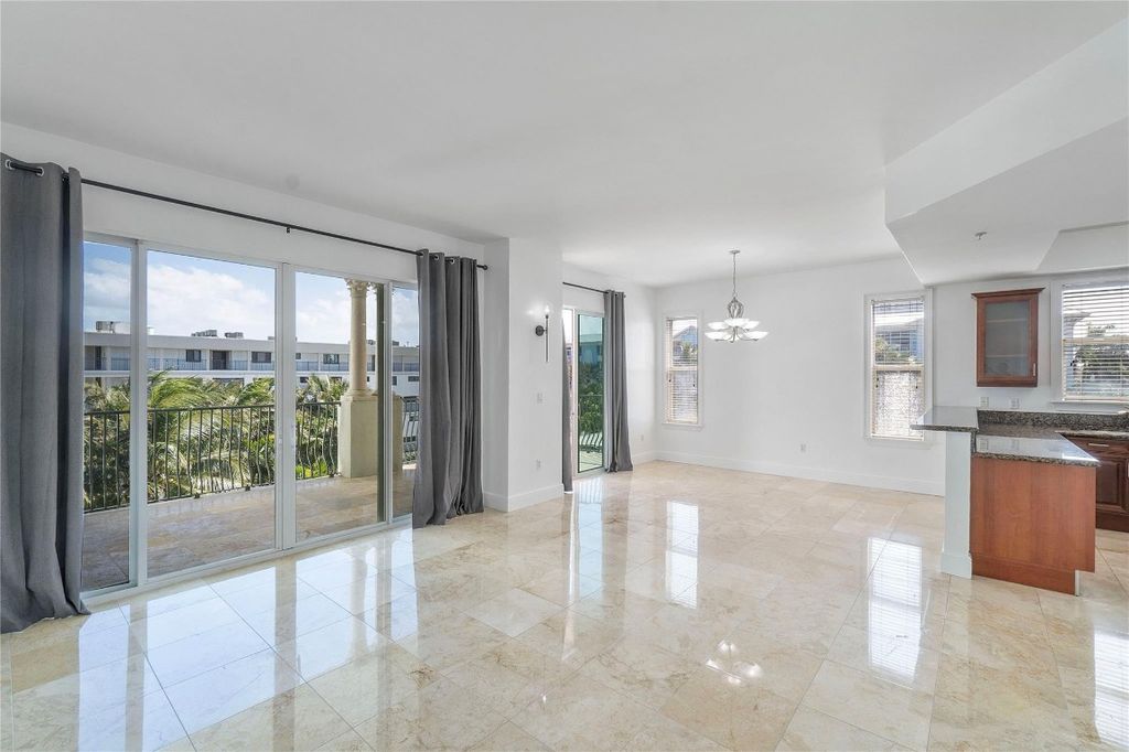 Photo of 616 SE 20th Avenue #403, Deerfield Beach, FL 33441 (MLS # F10520366)