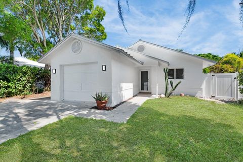 107 NE 10th Street Delray Beach FL 33444