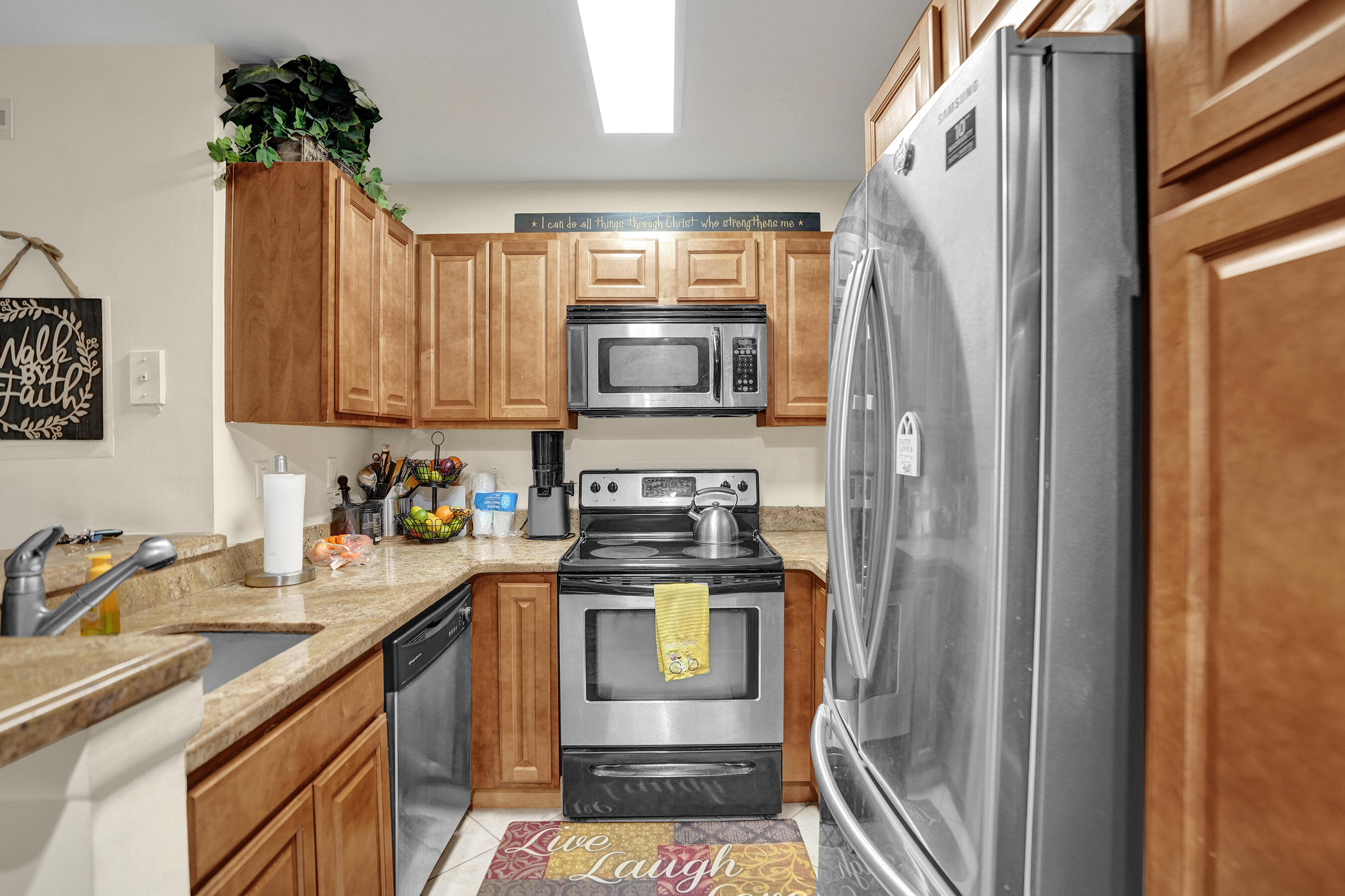 COCO PARC CONDO - Residential