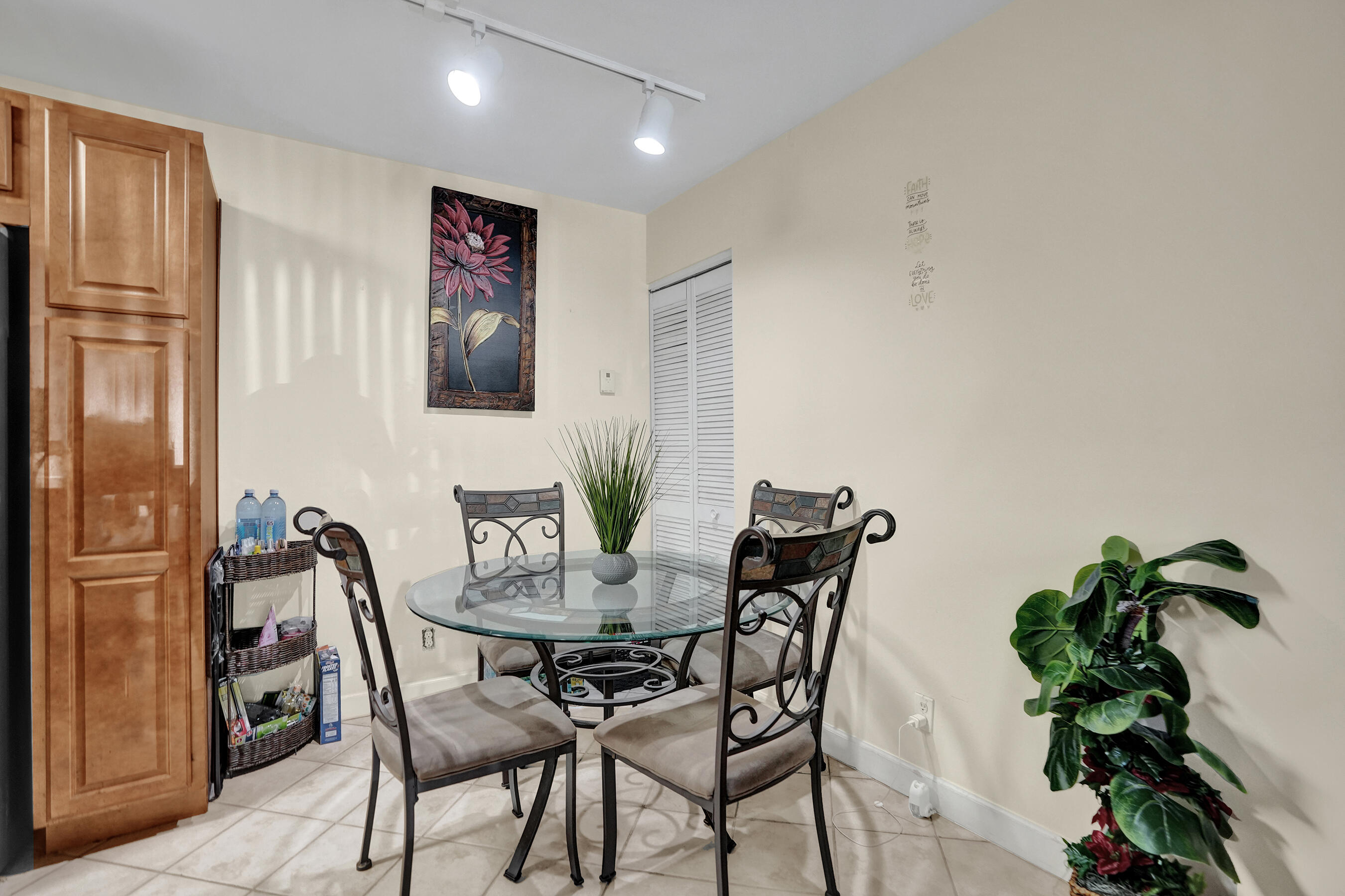 COCO PARC CONDO - Residential