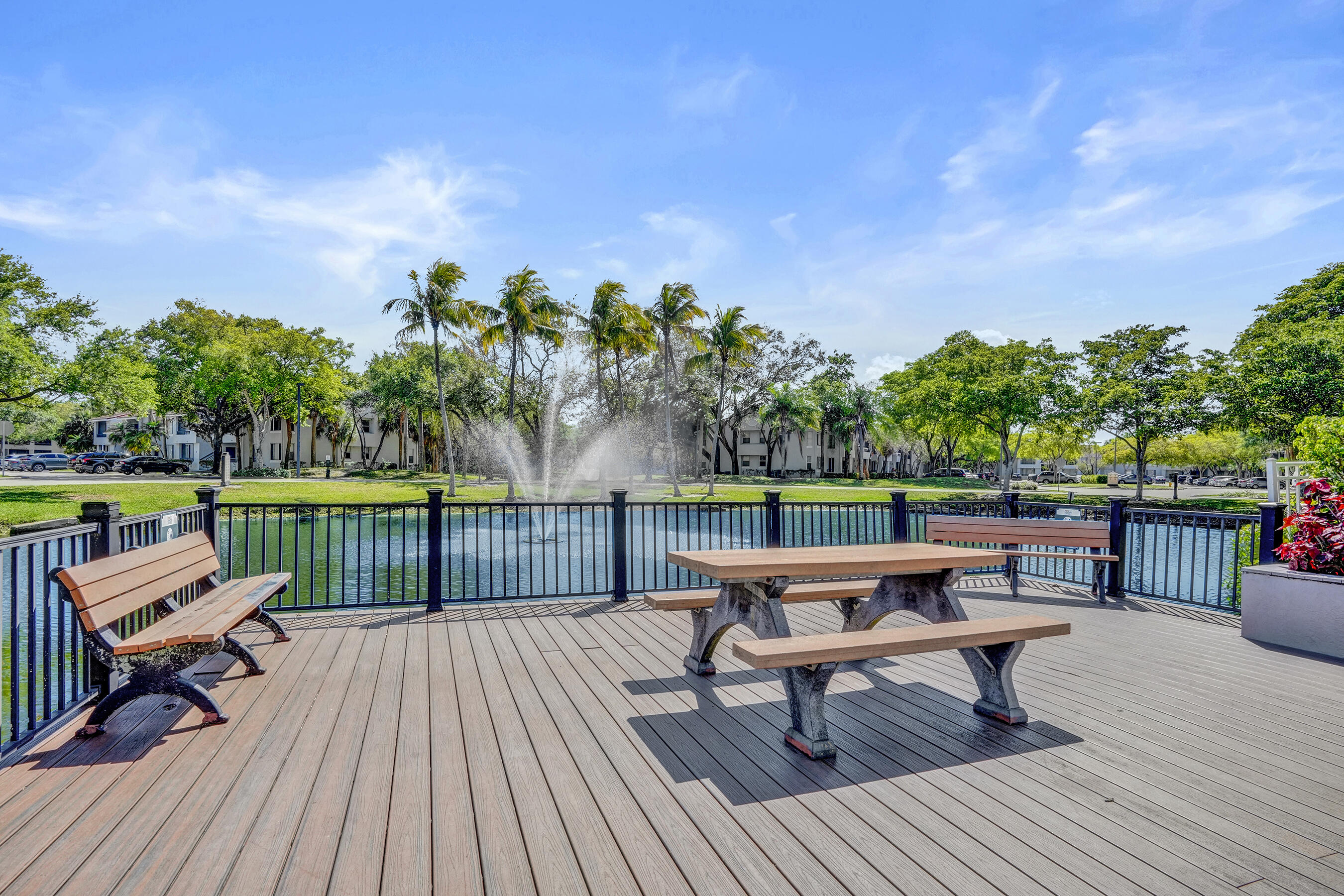 COCO PARC CONDO - Residential