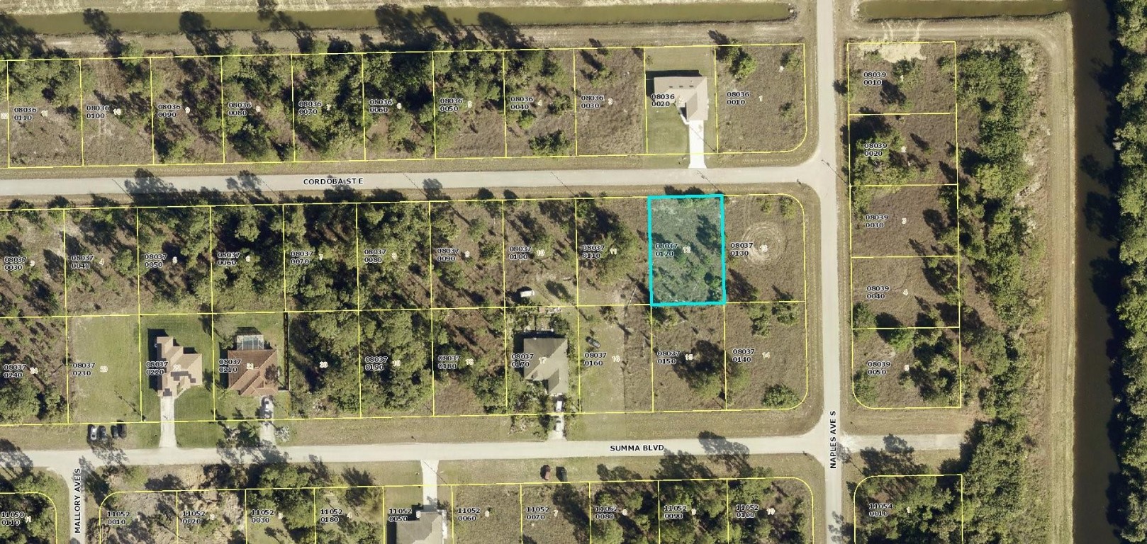 Lehigh Acres Unit8Blk37Lot12 - Land