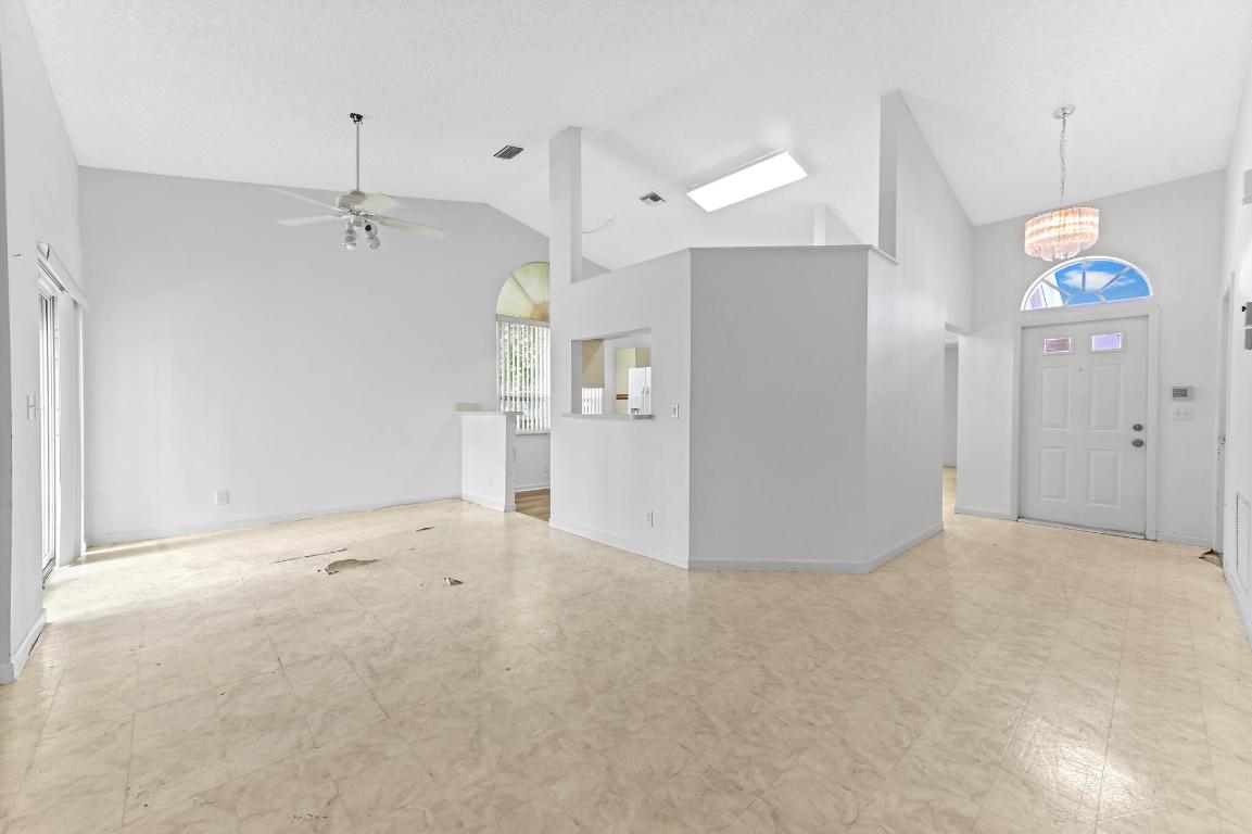 3509 Ridge Tree Court