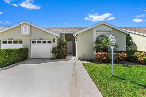 LOW HOA FEE SINGLE FAMILY HOMES FOR SALE IN PALM BEACH COUNTY FLORIDA 3509 Ridge Tree Court Greenacres FL 33463