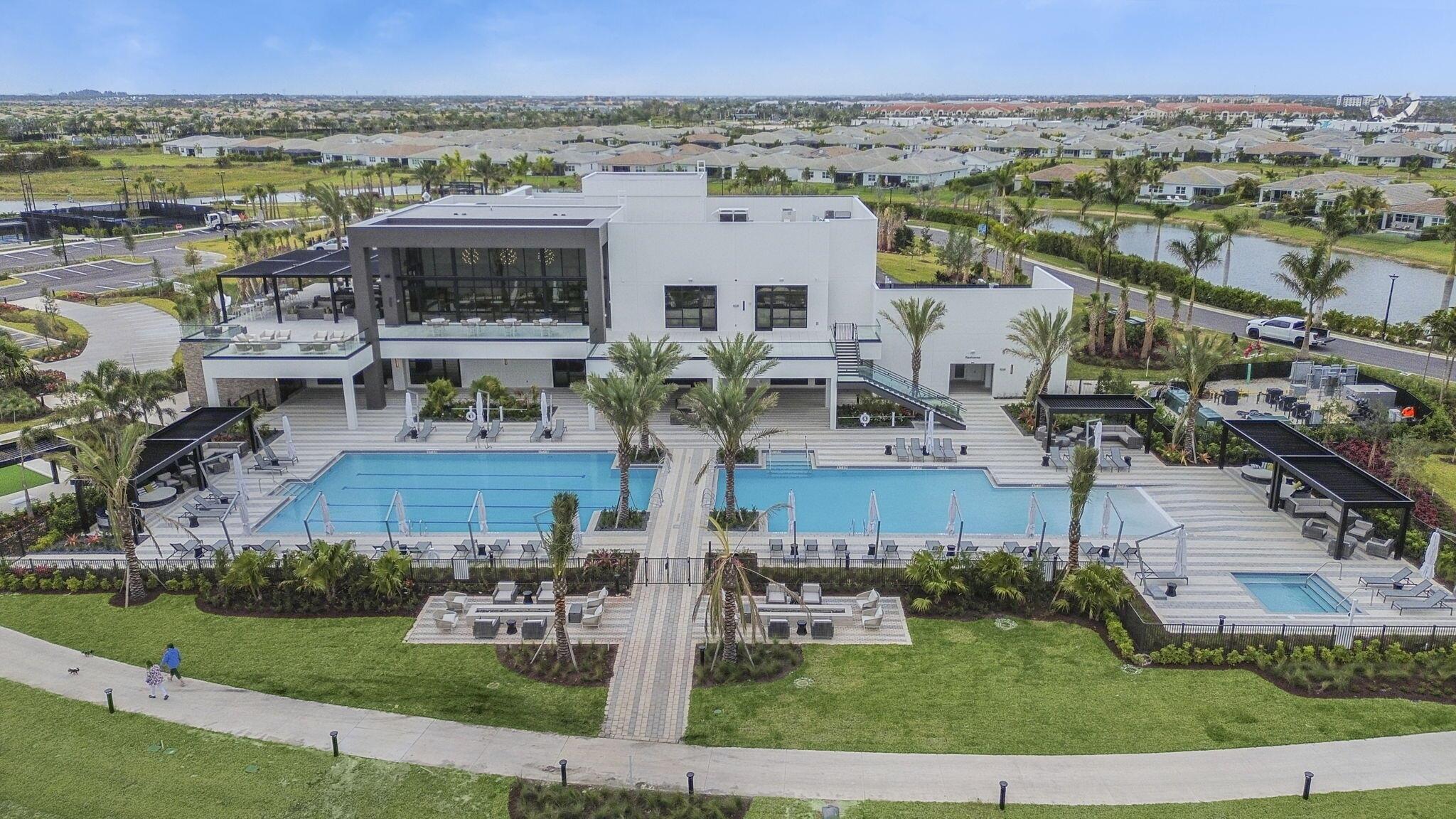 TELARO AT SOUTHERN GROVE - Residential