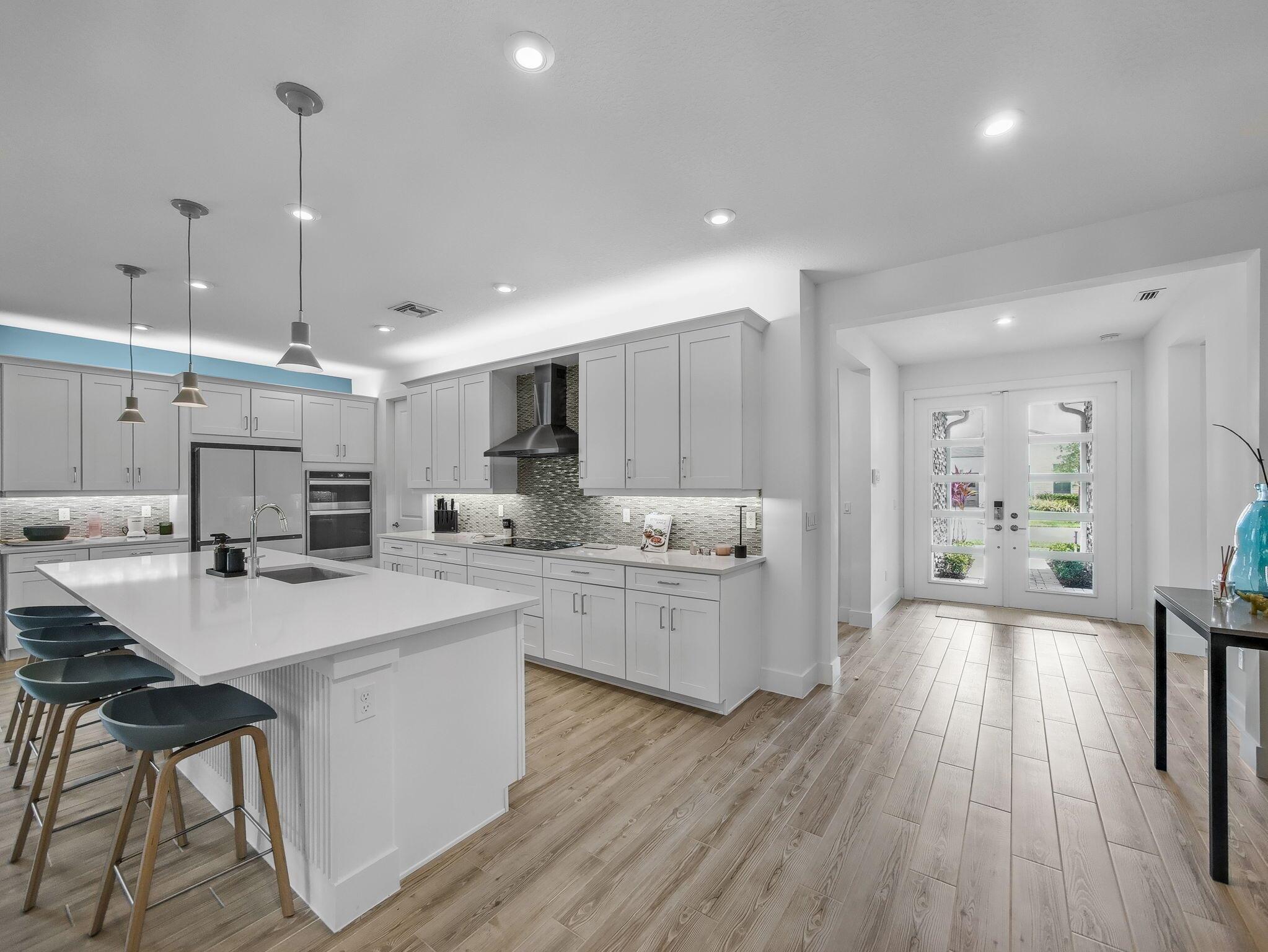 TELARO AT SOUTHERN GROVE - Residential