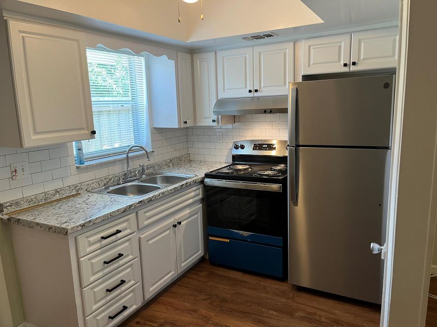 Very nice 1 bedroom 1 bathroom unit. Very clean both inside and outside. On site laundry facility. Plenty of parking. We accept lower credit score tenants.
